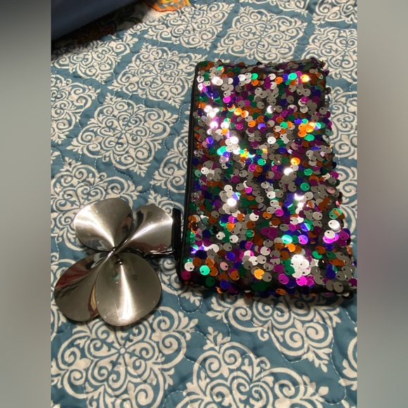 MAC Multicolor Sequined Cosmetic Accessory Bag - Picture 1 of 5
